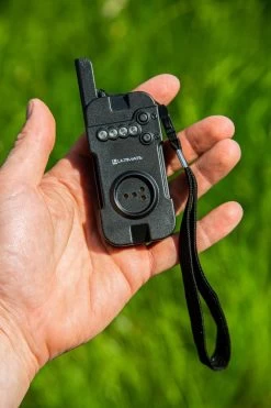 Ultimate Eonic Bite Alarm Set 4+1 -Fishing Verkoop 4a4558bfc87efbc3